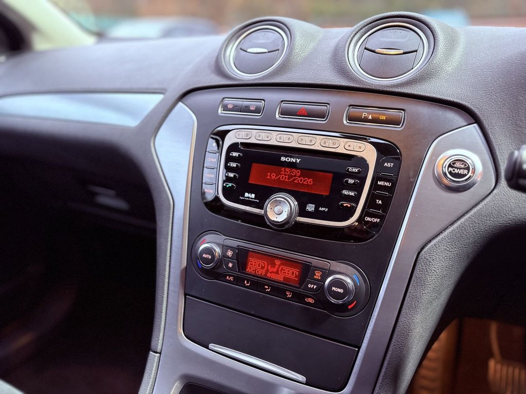 Used Ford Mondeo 2012 for sale - 77250320: Photo 28