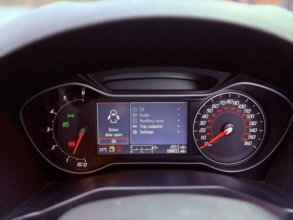 Used Ford Mondeo 2012 for sale - 77250320: Photo 29