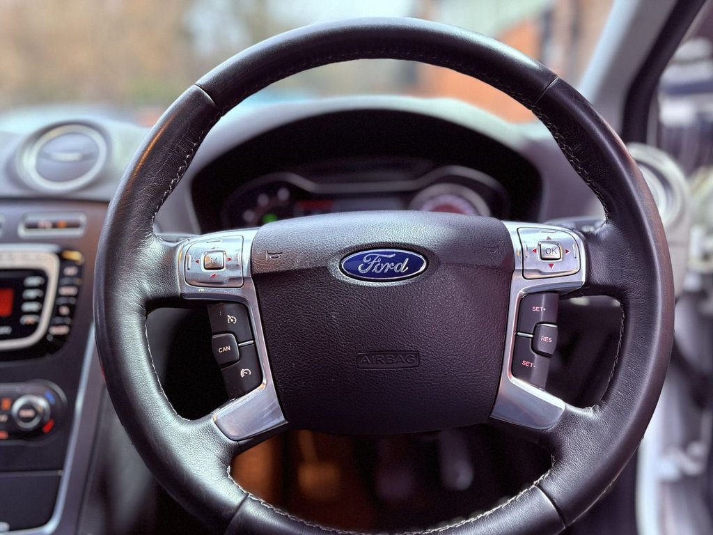 Used Ford Mondeo 2012 for sale - 77250320: Photo 30