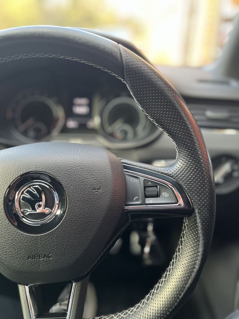 Used Skoda Octavia 2015 for sale - 76632416: Photo 11