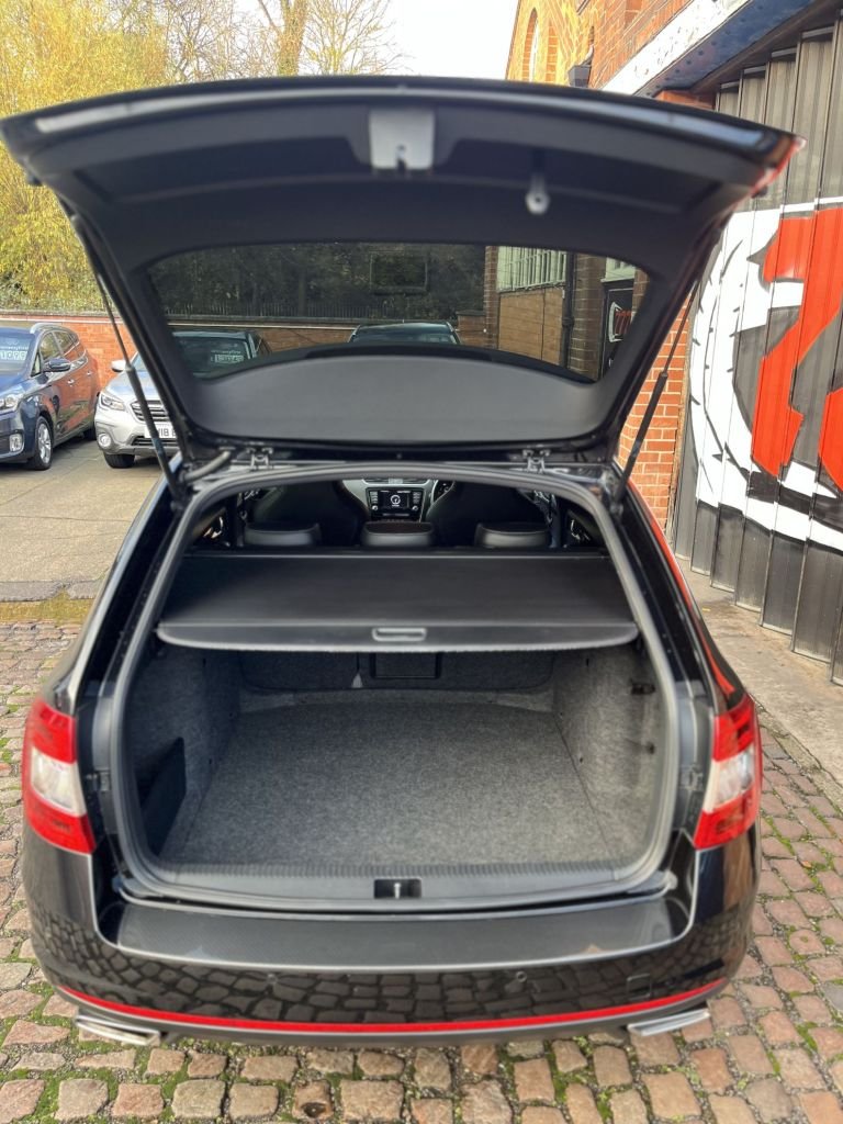 Used Skoda Octavia 2015 for sale - 76632416: Photo 13