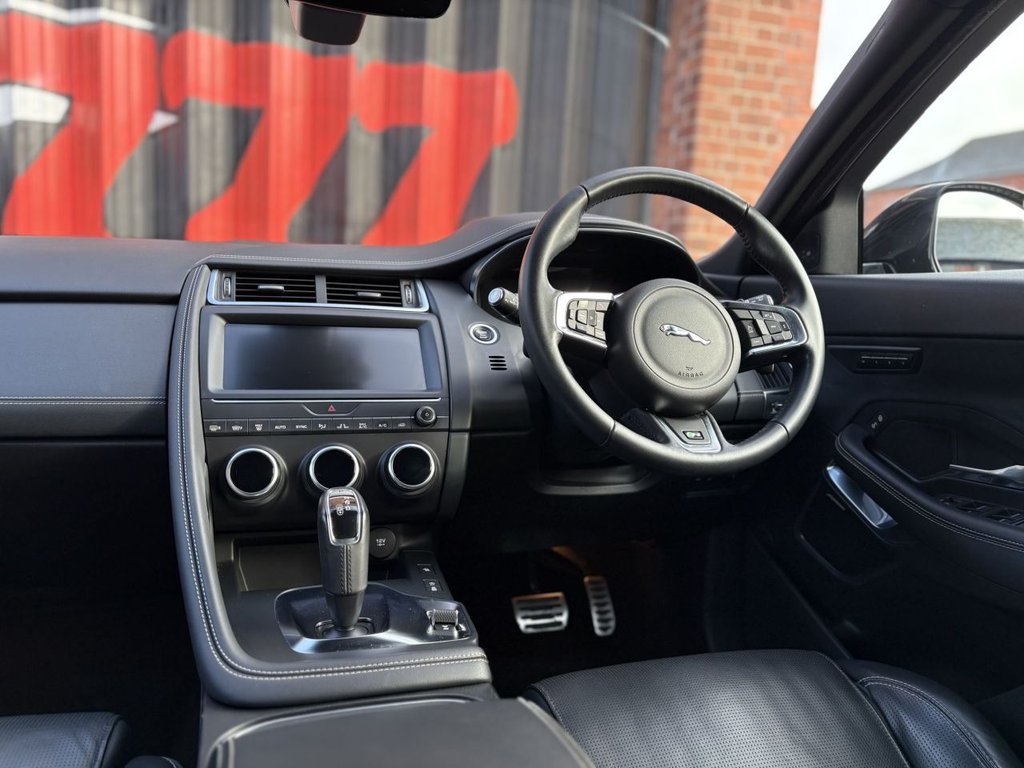 Used Jaguar E-Pace 2018 for sale - 77356588: Photo 18