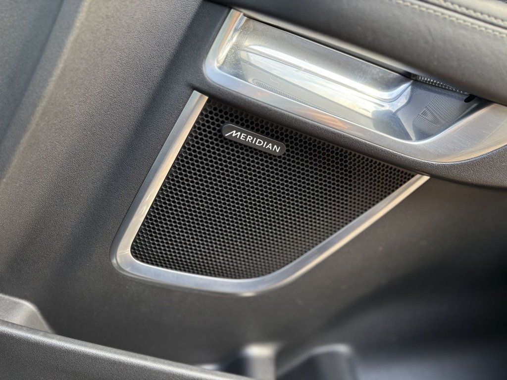 Used Jaguar E-Pace 2018 for sale - 77356588: Photo 25