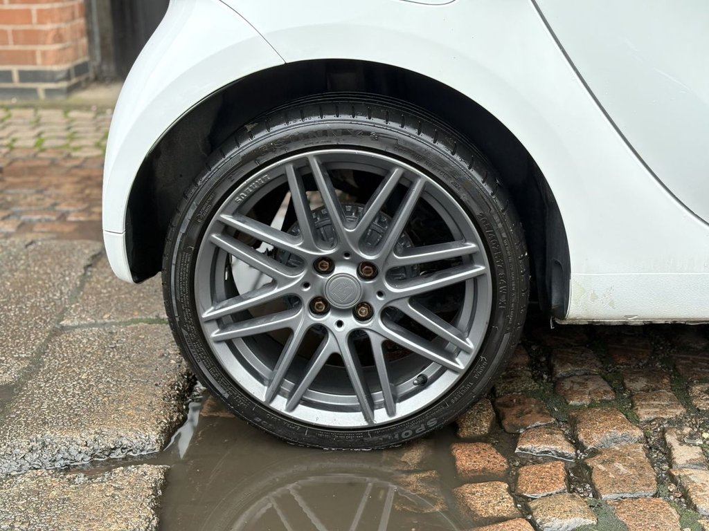 Used smart fortwo 2017 for sale - 77027381: Photo 11