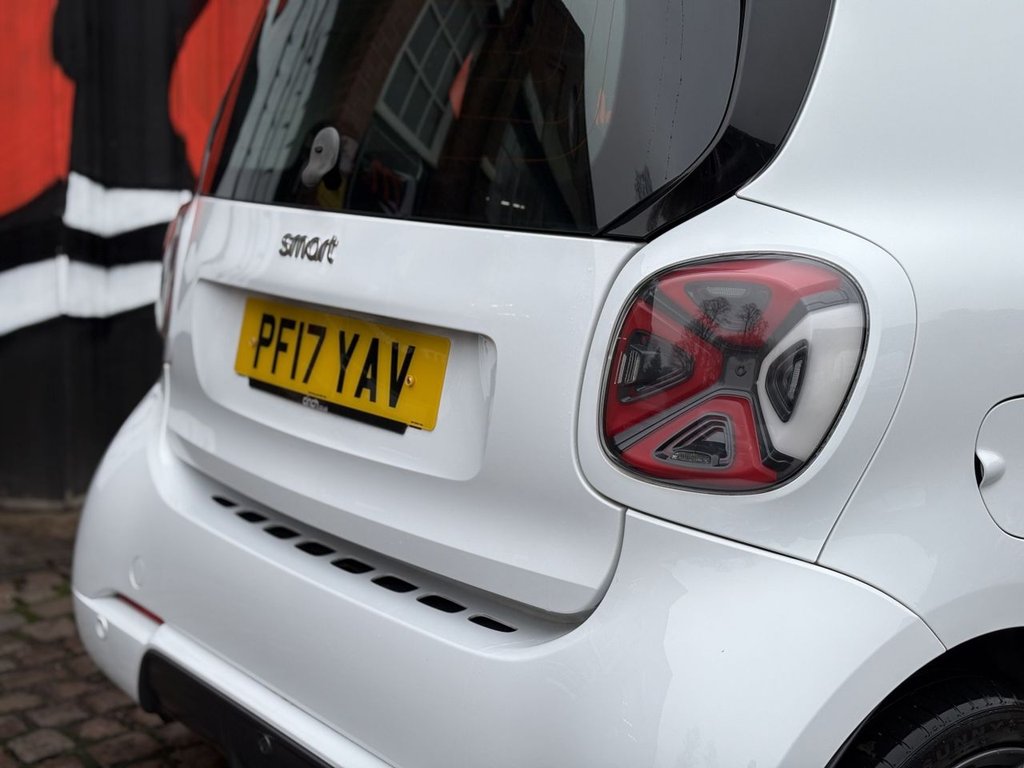 Used smart fortwo 2017 for sale - 77027381: Photo 15