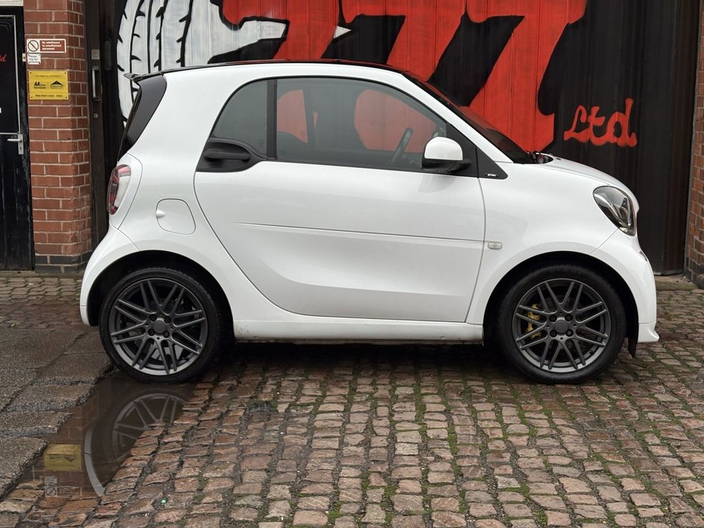 Used smart fortwo 2017 for sale - 77027381: Photo 2