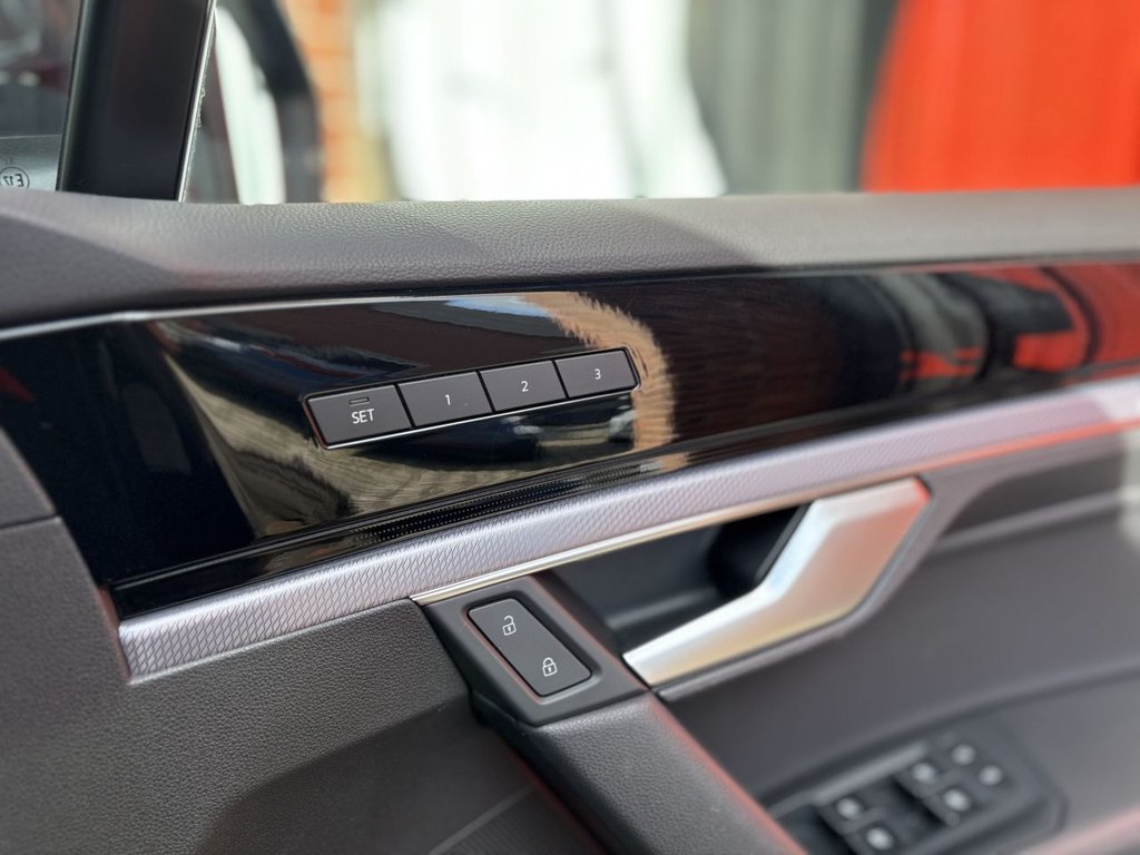 Used Volkswagen Touareg 2019 for sale - 77890994: Photo 26