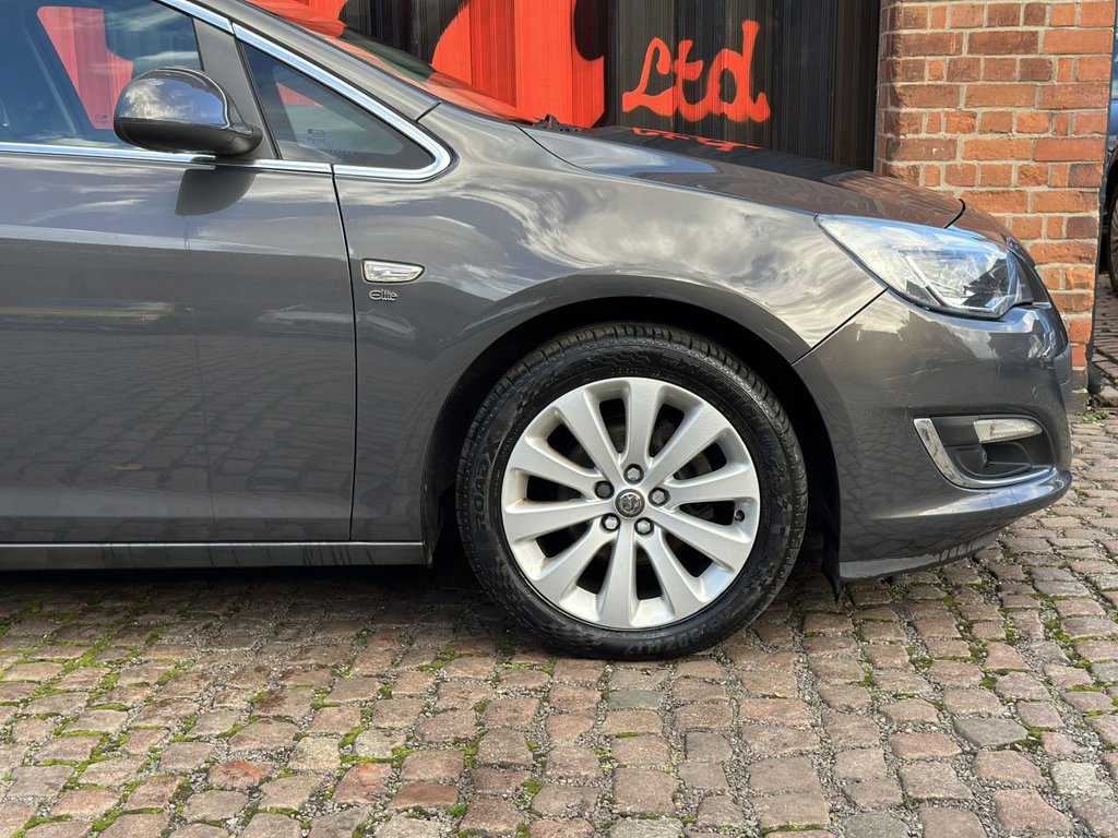Used Vauxhall Astra 2012 for sale - 76345653: Photo 12