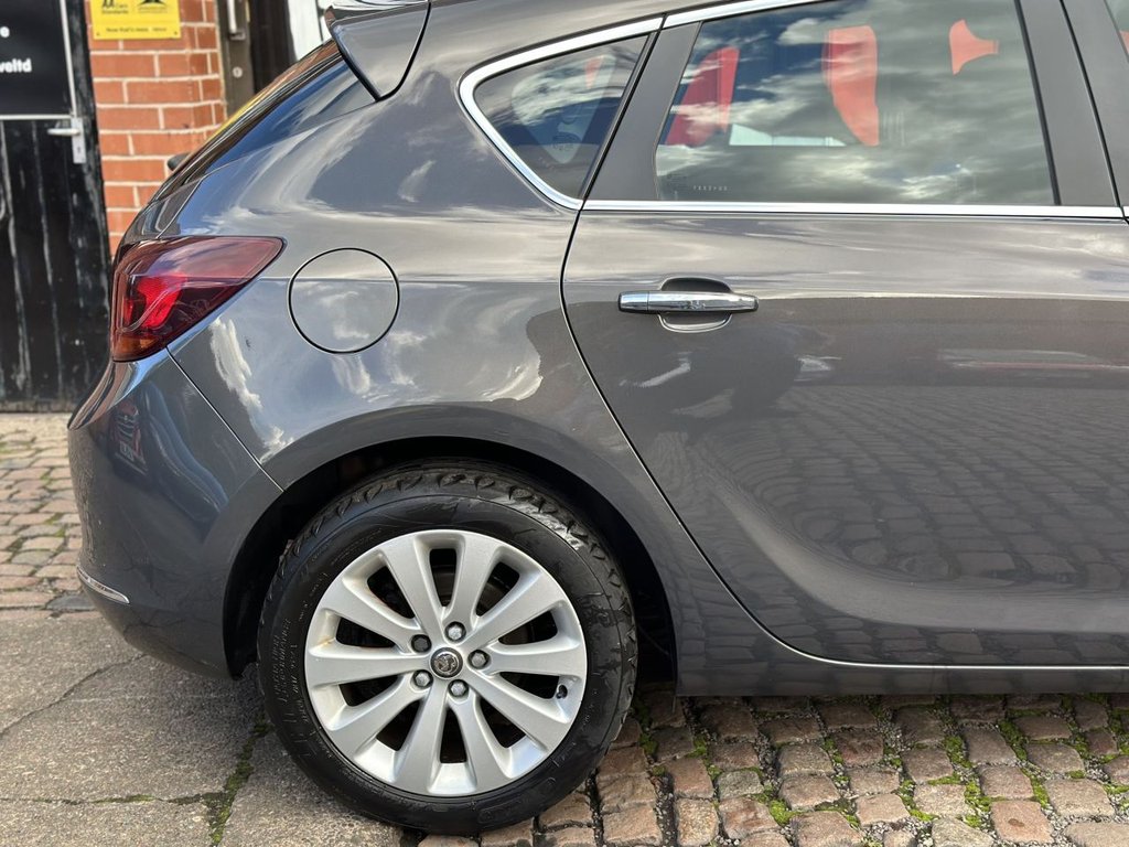 Used Vauxhall Astra 2012 for sale - 76345653: Photo 14