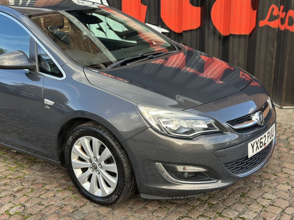 Used Vauxhall Astra 2012 for sale - 76345653: Photo 15