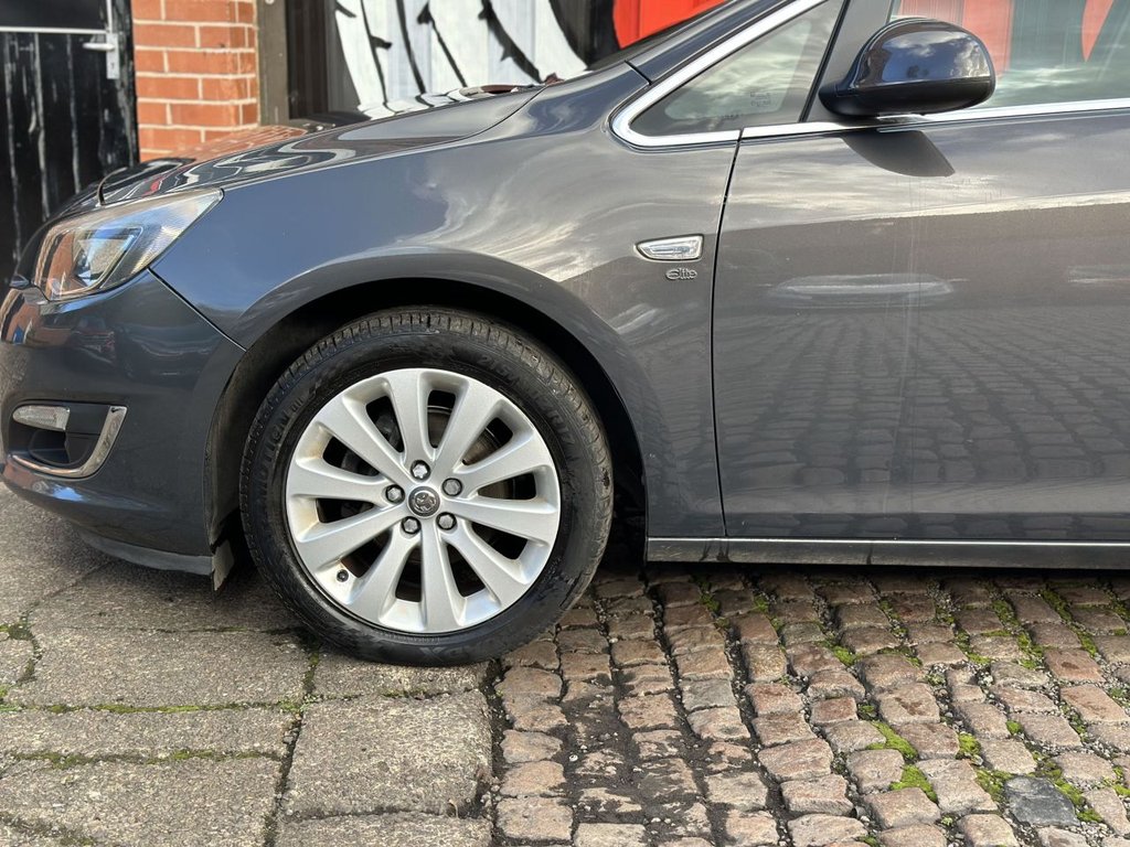 Used Vauxhall Astra 2012 for sale - 76345653: Photo 22