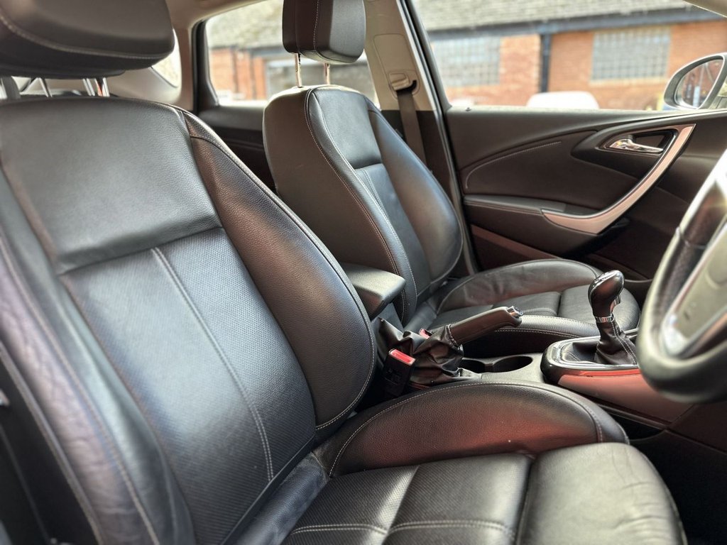 Used Vauxhall Astra 2012 for sale - 76345653: Photo 6