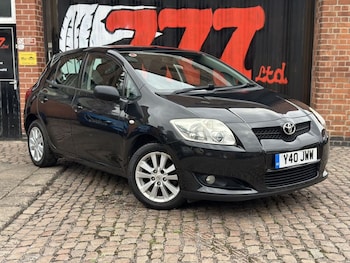 Toyota - Auris