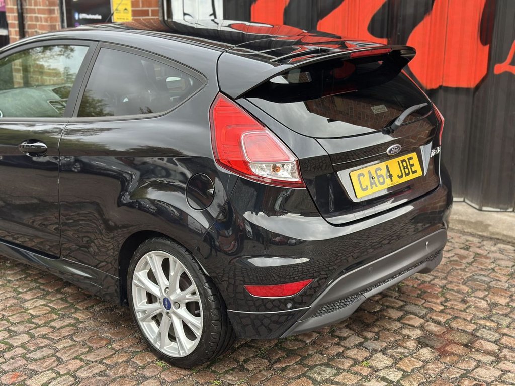 Used Ford Fiesta 2015 for sale - 76323635: Photo 21