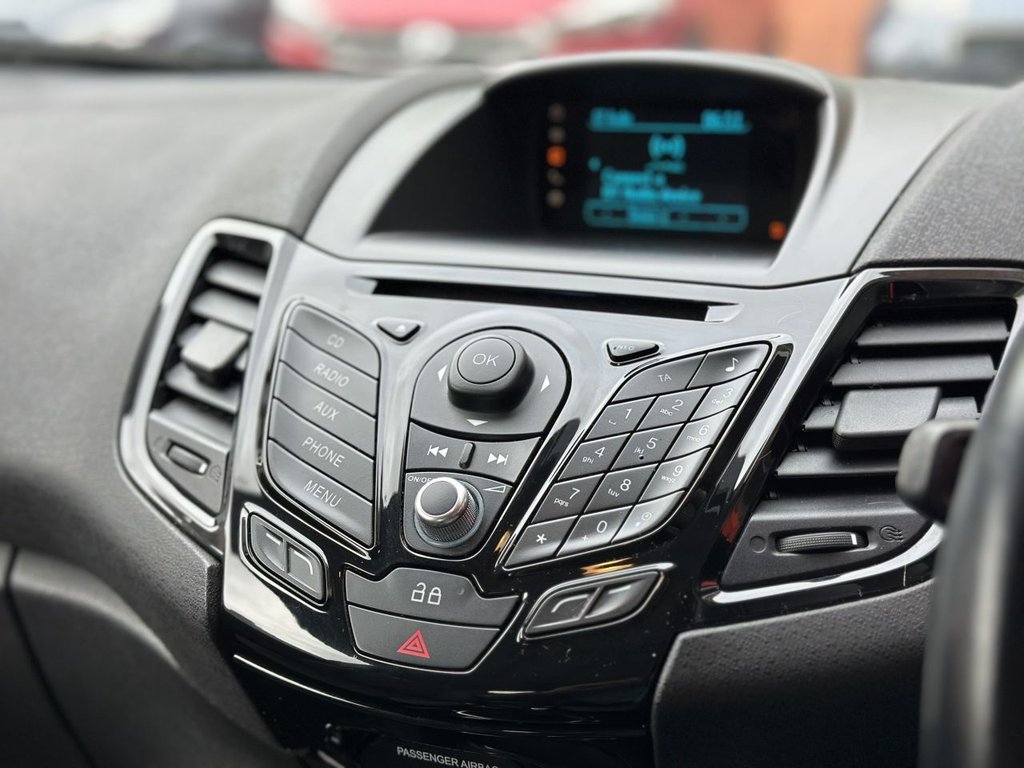 Used Ford Fiesta 2015 for sale - 76323635: Photo 25