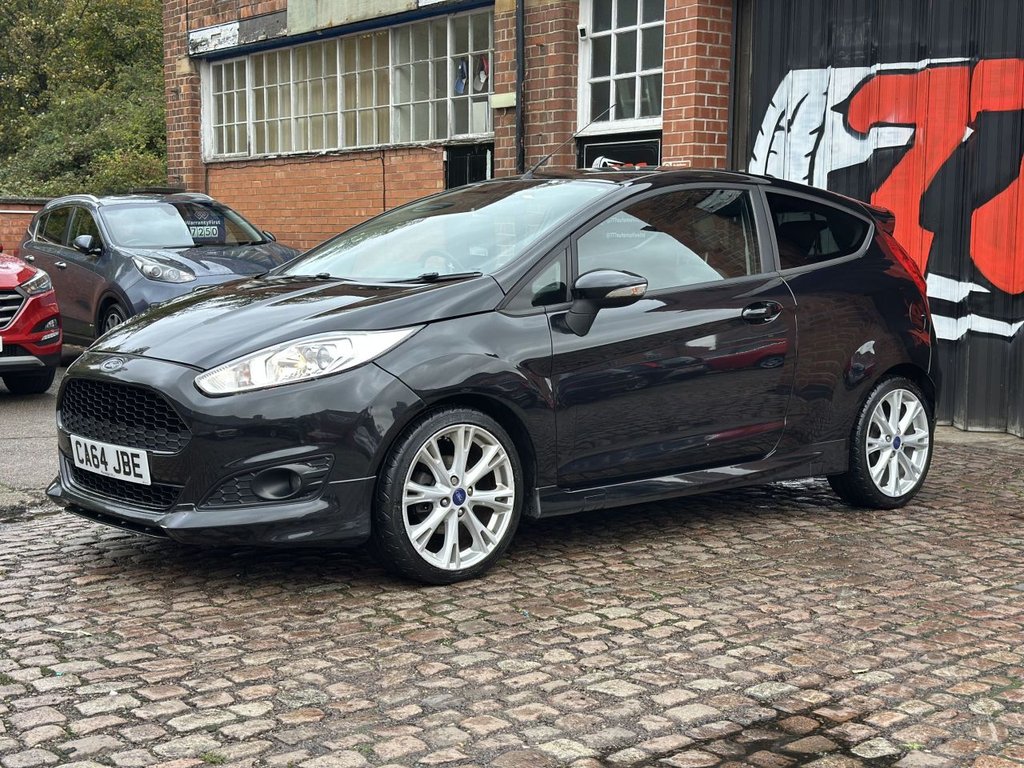 Used Ford Fiesta 2015 for sale - 76323635: Photo 9