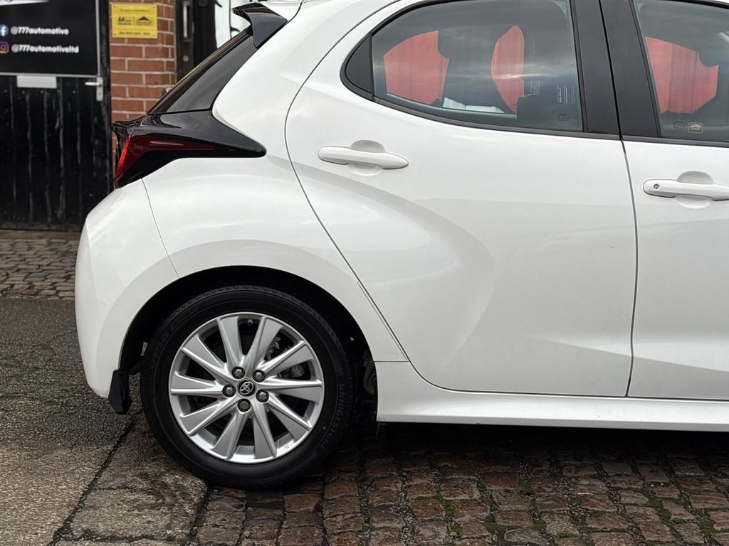 Used Toyota Yaris 2020 for sale - 76430168: Photo 13