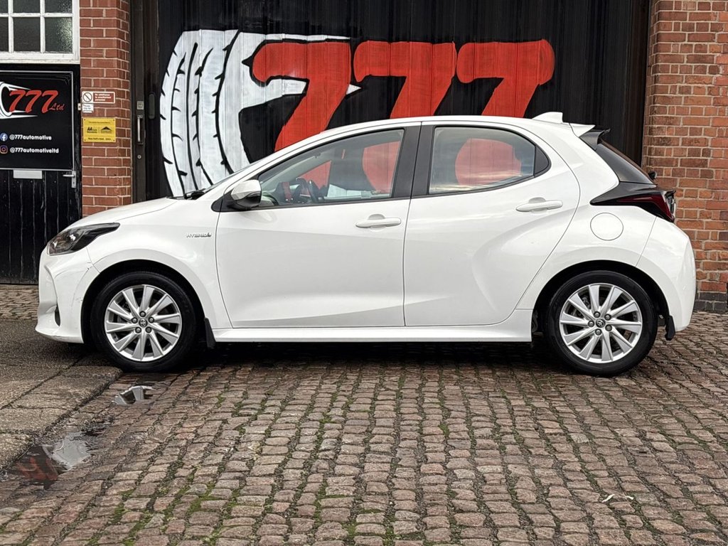 Used Toyota Yaris 2020 for sale - 76430168: Photo 19