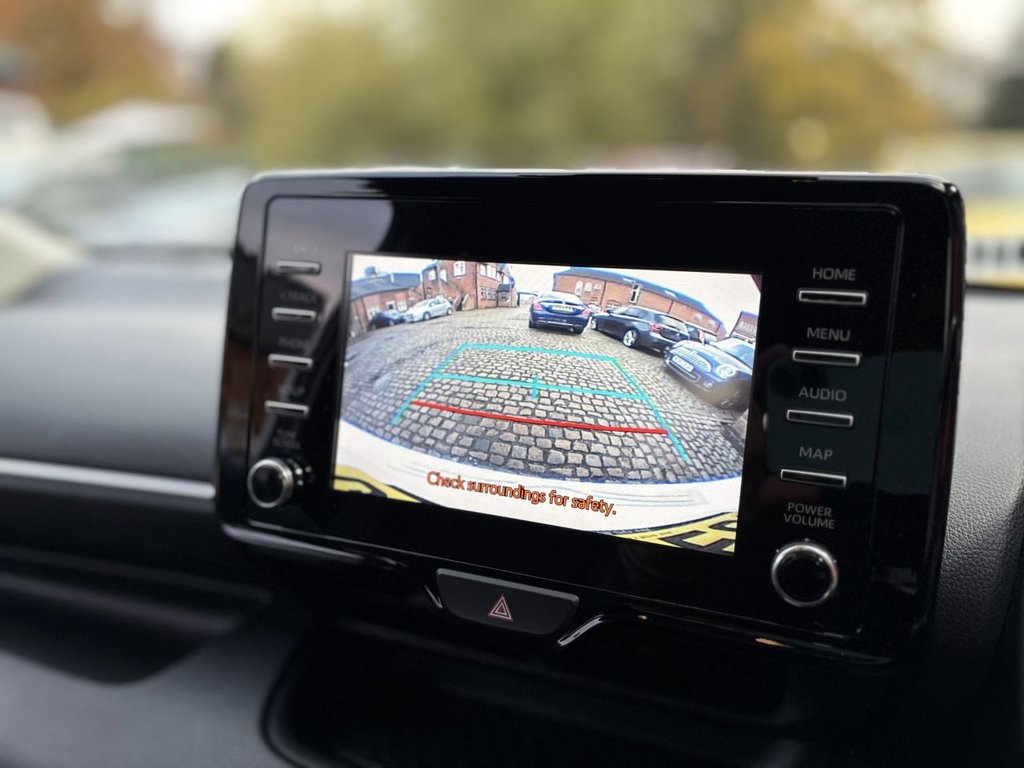 Used Toyota Yaris 2020 for sale - 76430168: Photo 26