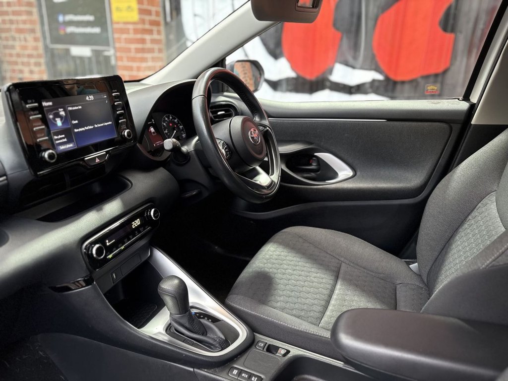 Used Toyota Yaris 2020 for sale - 76430168: Photo 4