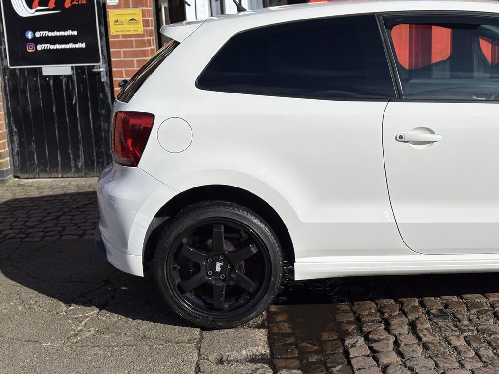 Used Volkswagen Polo 2014 for sale - 77720343: Photo 11