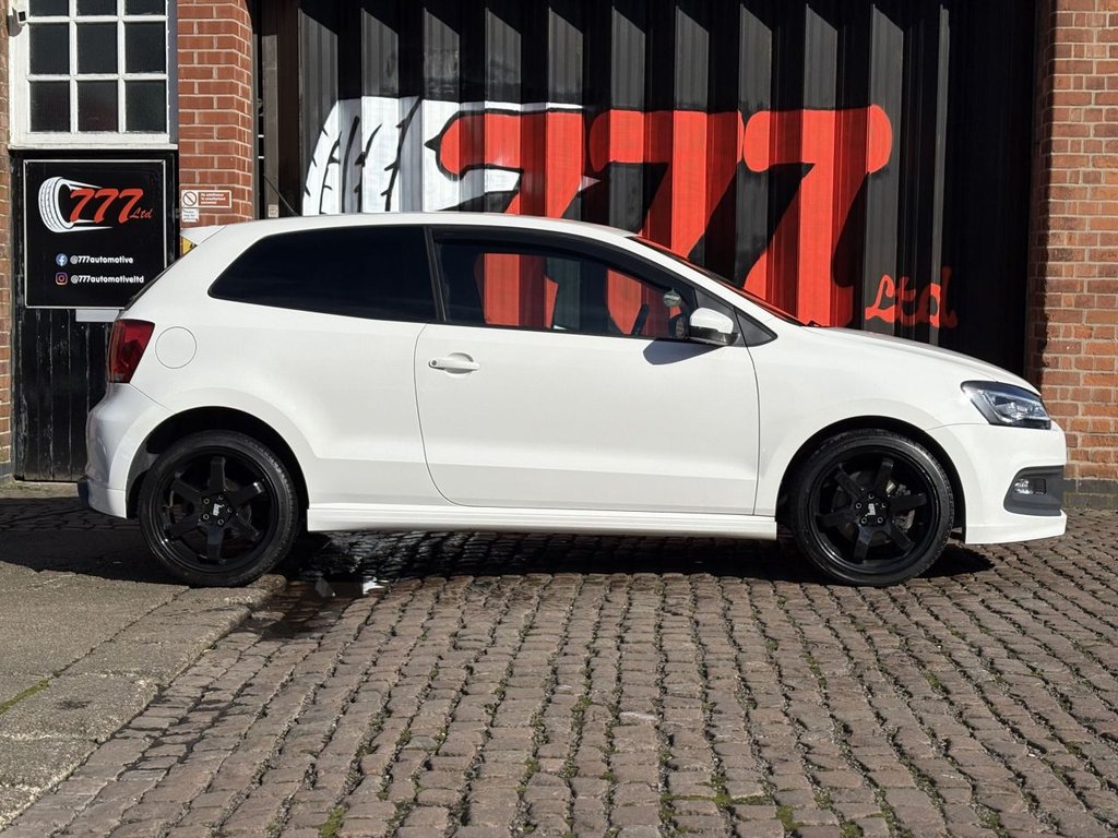 Used Volkswagen Polo 2014 for sale - 77720343: Photo 2