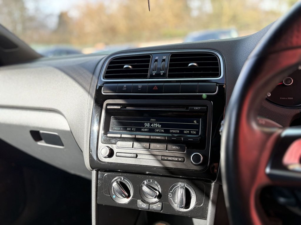 Used Volkswagen Polo 2014 for sale - 77720343: Photo 25