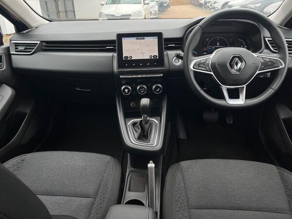 Used Renault Clio 2022 for sale - 76234804: Photo 11