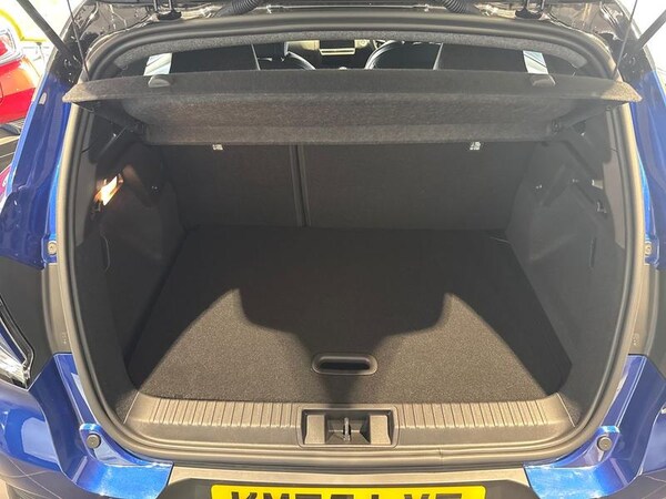 Used Renault Captur 2025 for sale - 76234836: Photo 18