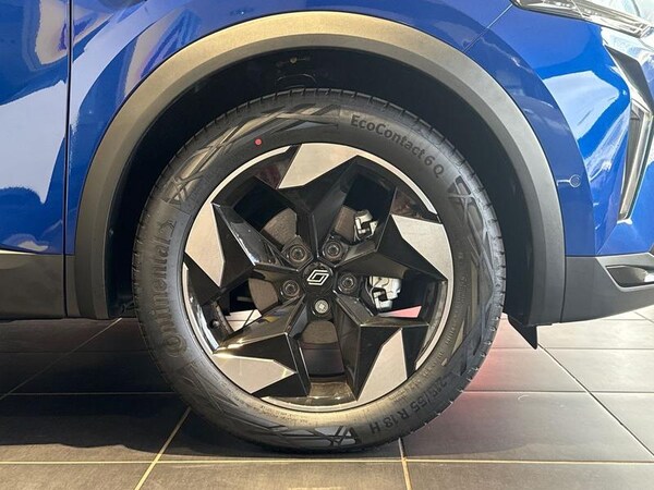 Used Renault Captur 2025 for sale - 76234836: Photo 9