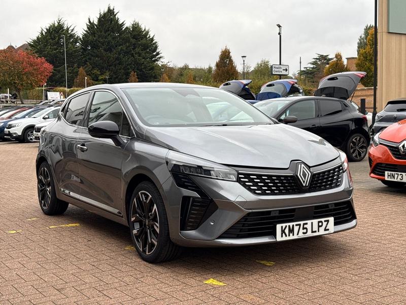 Used Renault Clio 2025 for sale - 76452944: Photo 1