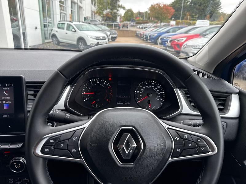 Used Renault Captur 2021 for sale - 76097239: Photo 13