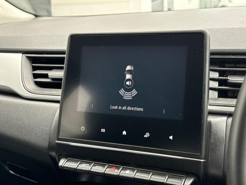 Used Renault Captur 2021 for sale - 76097239: Photo 19