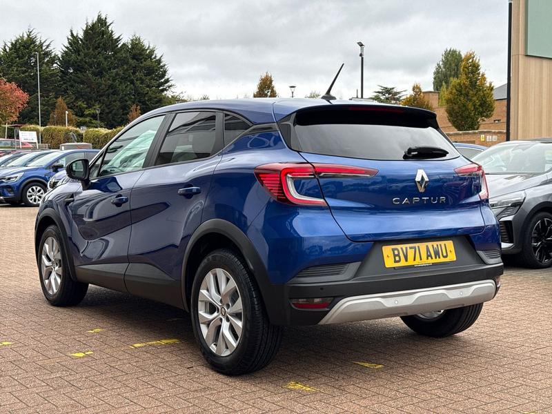 Used Renault Captur 2021 for sale - 76097239: Photo 5