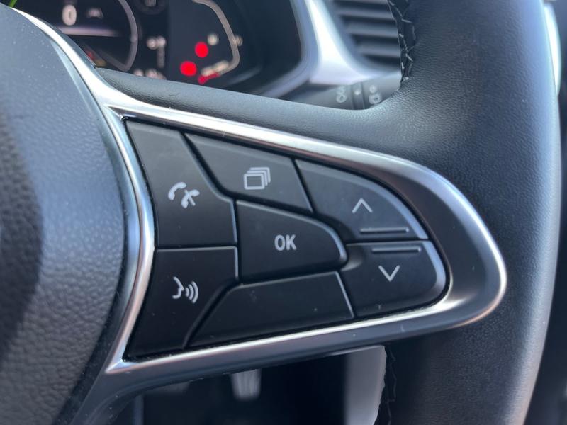 Used Renault Captur 2023 for sale - 76590146: Photo 30