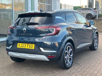 Used Renault Captur 2023 for sale - 76590146: Photo