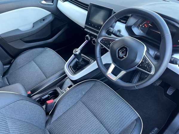Used Renault Clio 2023 for sale - 76046608: Photo 10