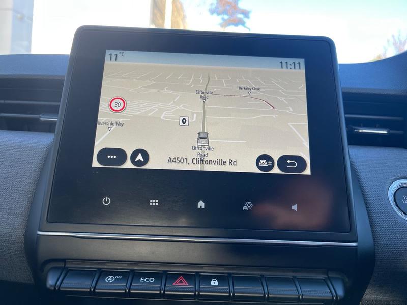 Used Renault Clio 2024 for sale - 76850933: Photo 20