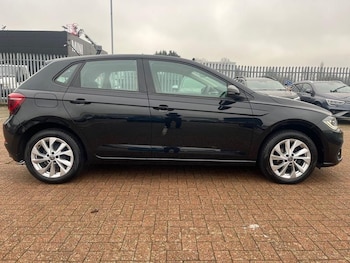 Used Volkswagen Polo 2022 for sale - 77005983: Photo