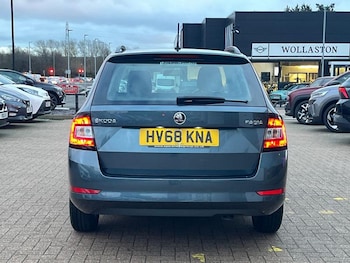 Used Skoda Fabia 2018 for sale - 76979476: Photo