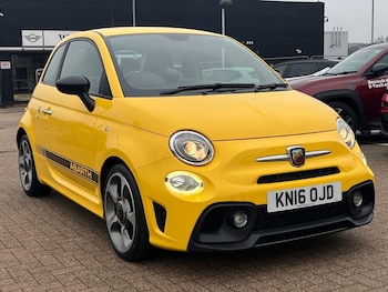 Used Abarth 595 2016 for sale - 77005981: Photo