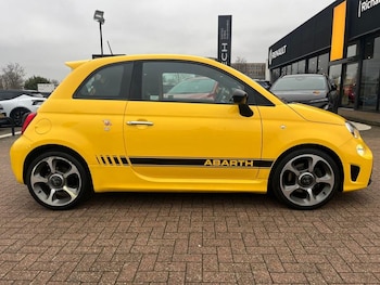 Used Abarth 595 2016 for sale - 77005981: Photo