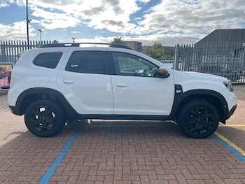 Used Dacia Duster 2024 for sale - 75912832: Photo