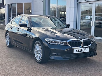 Used BMW 3 Series 2021 for sale - 76641120: Photo