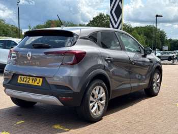 Used Renault Captur 2022 for sale - 74709968: Photo