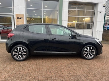 Used Renault Clio 2021 for sale - 77005978: Photo