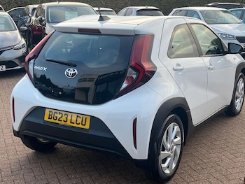 Used Toyota Aygo X 2023 for sale - 76949106: Photo