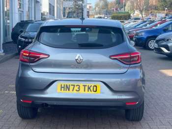 Used Renault Clio 2023 for sale - 74709719: Photo