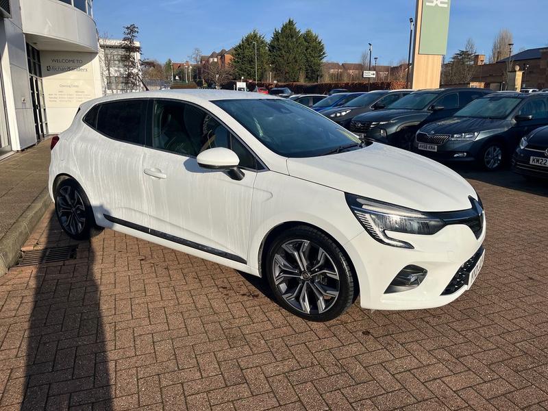 Used Renault Clio 2021 for sale - 76931267: Photo 2