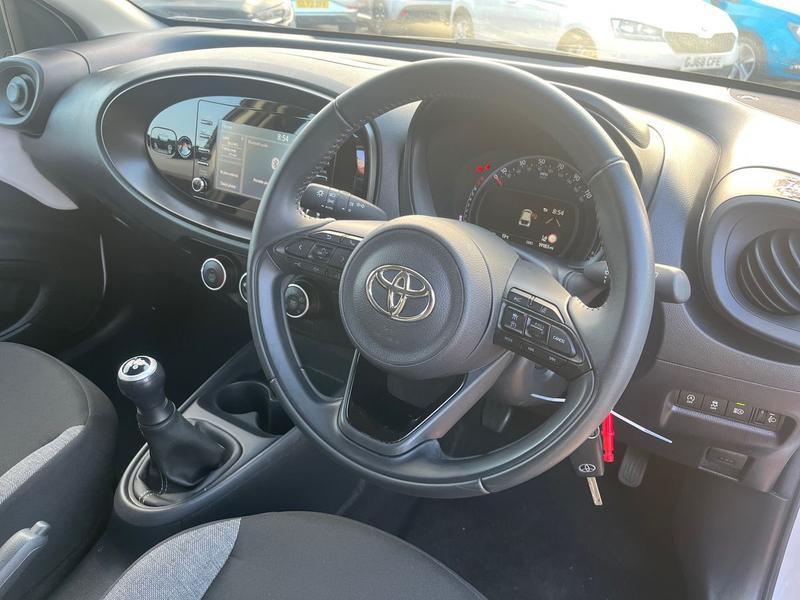 Used Toyota Aygo X 2023 for sale - 76168304: Photo 10